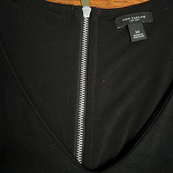 Women's black dress in a size 10 - Picture 3 of 4